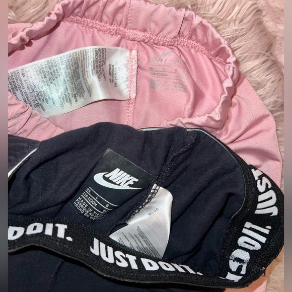 SOLD✨NIKE 2 Pairs Girls Leggings, Black & Pink, Size 6-7 Years - Picture 6 of 6